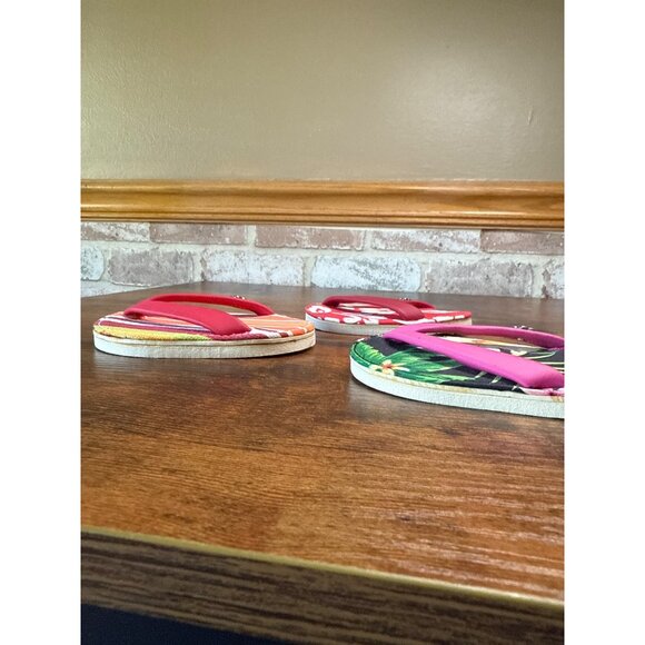 CarrieandCo Flip Flop Drink Coasters - Set Of 3 Flip Flop Drinkwear For Glasses - Picture 7 of 13